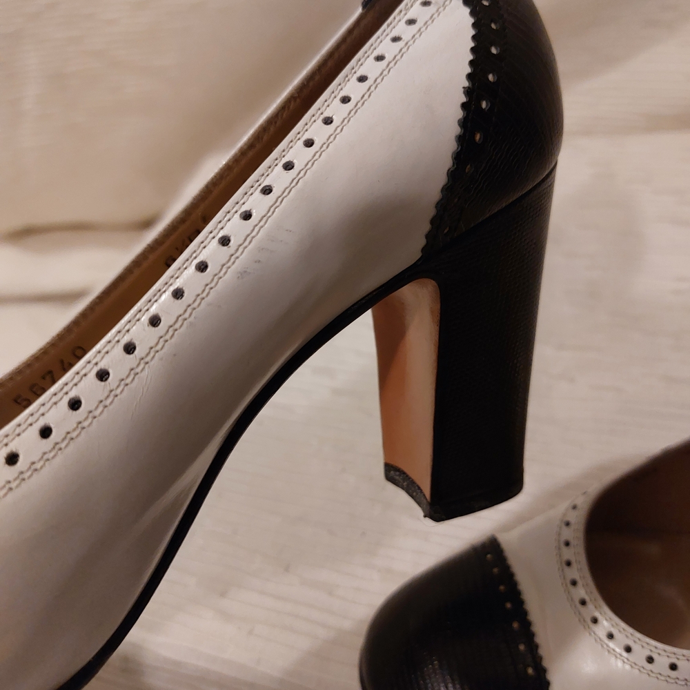 Leather Salvatore Ferragamo Black and White Heels Size 6.5 - Picture 13 of 15